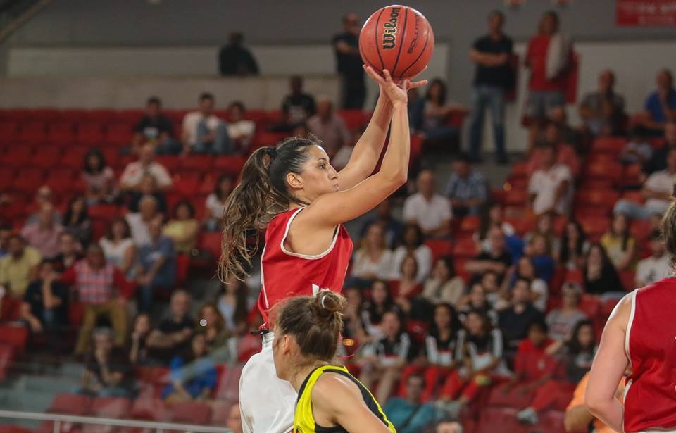 Benfica Score: Basquetebol Feminino - Benfica perde no decisivo jogo dos  1/4 Final